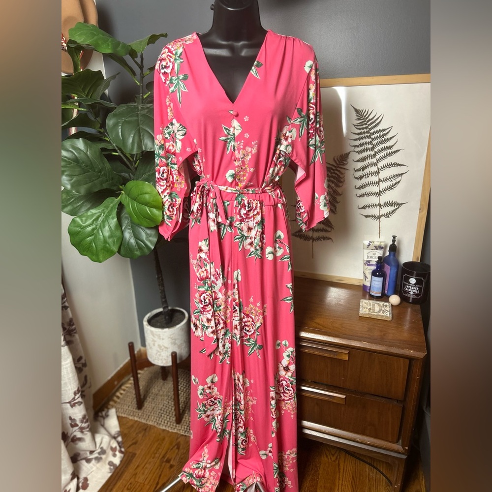 New York and Company Floral Pink Maxi Dress
